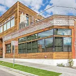 City Views Rooftop Deck! Lohi/Downtown Sleeps 8!