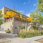 City Views Rooftop Deck! Lohi/Downtown Sleeps 8!
